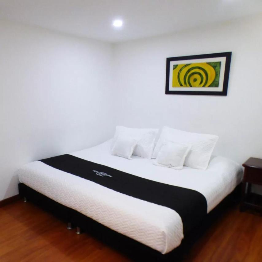 Hotel Colonial Internacional Богота Экстерьер фото