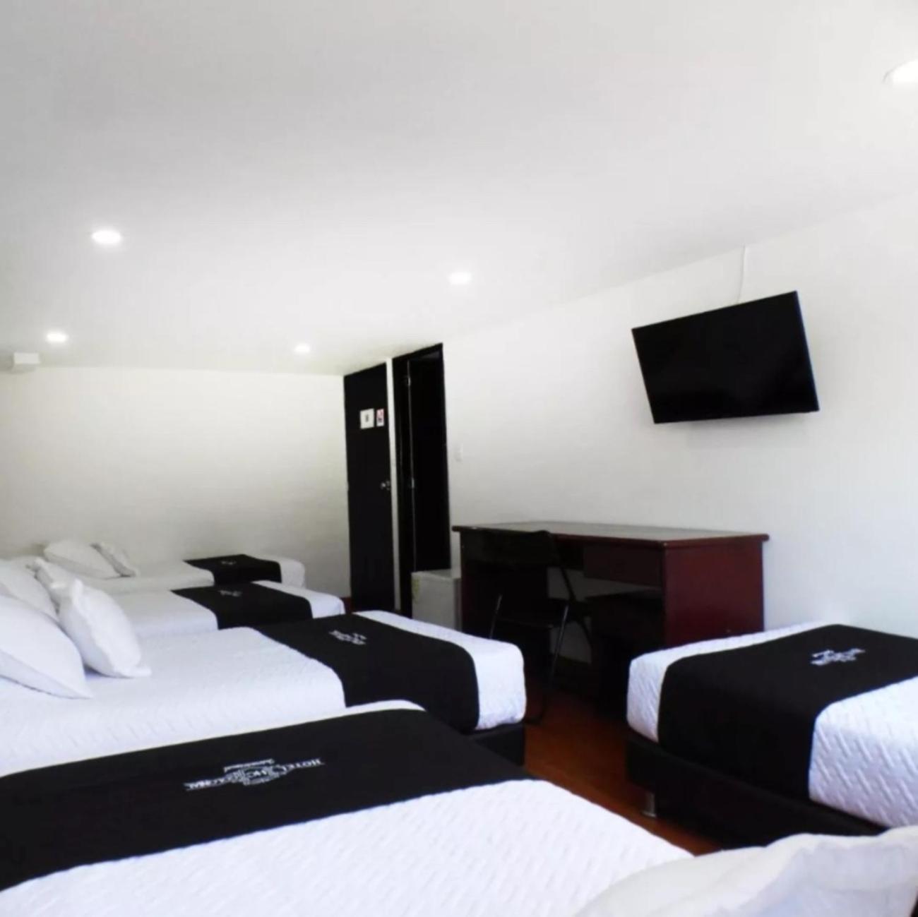 Hotel Colonial Internacional Богота Экстерьер фото